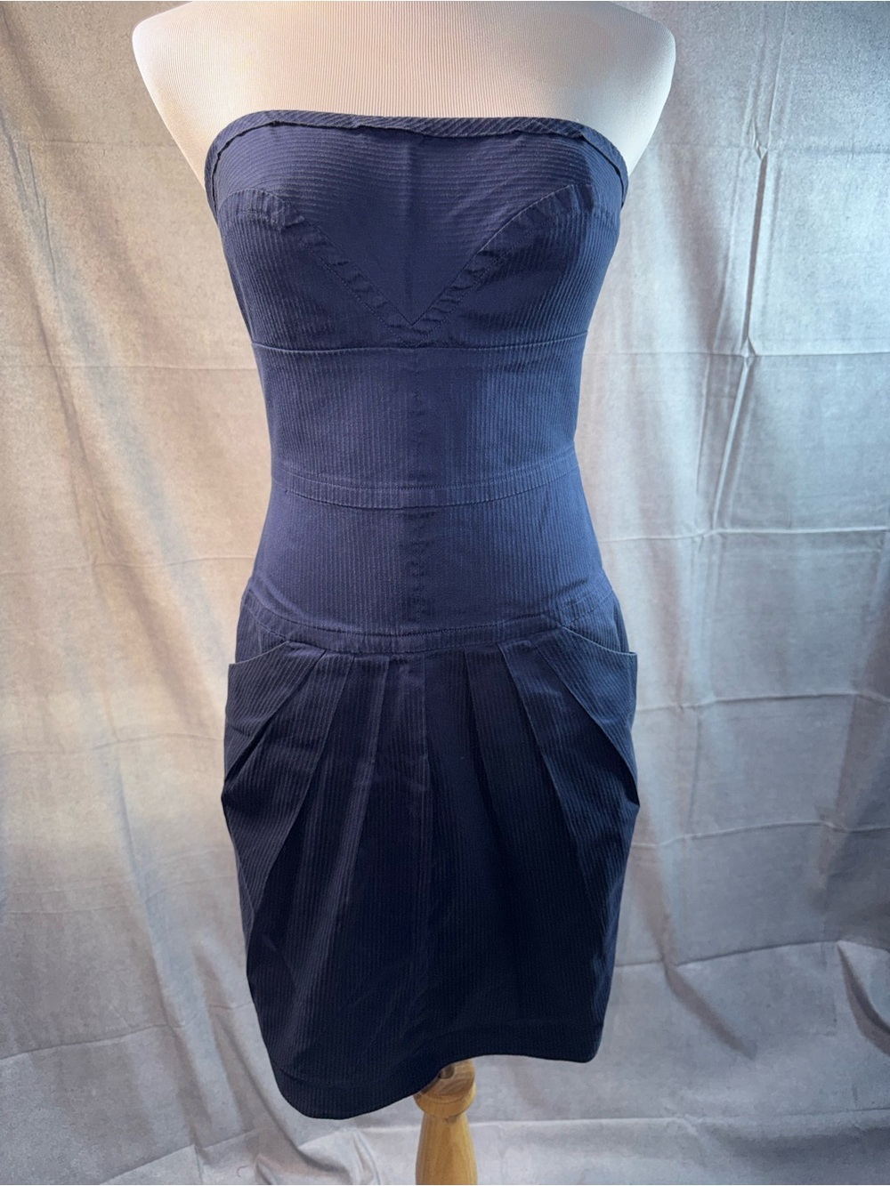 1637-Victoria's Secret Strapless Navy Corduroy Sheath Dress